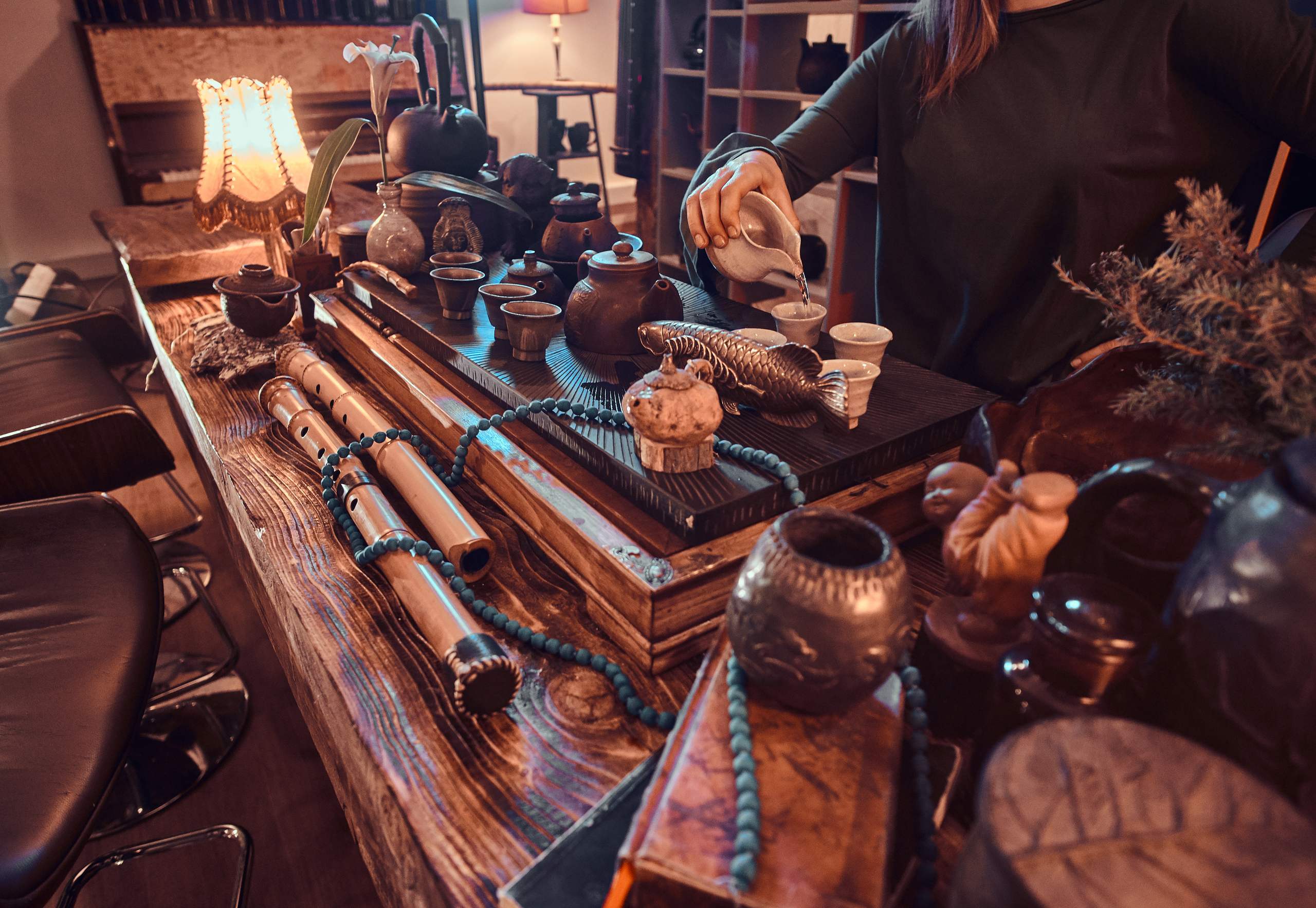 How to Determine if an Antique is Real: A Step-by-Step Guide